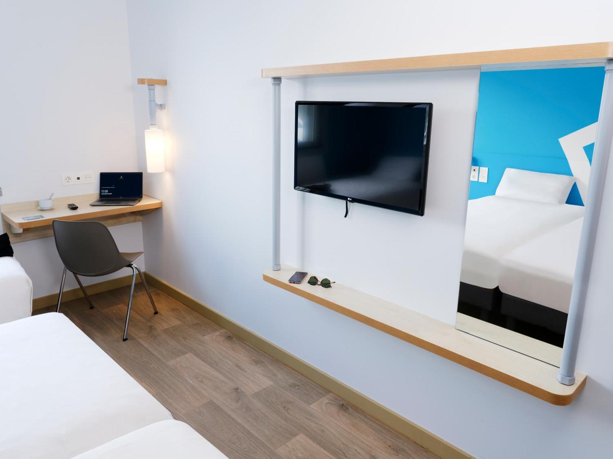 Ibis Budget Toulouse Colomiers Exterior photo
